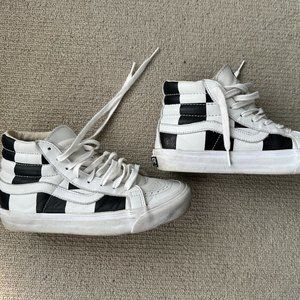 Black & white checker Vans x Barney sk8-Hi hi-tops, men size 5.5 / 7 women